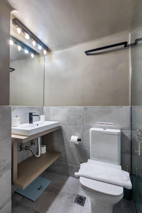 Elvis 2-bedroom In * Atene