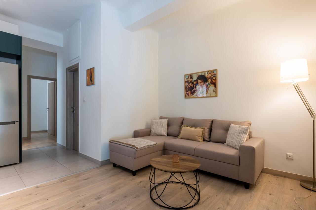 Elvis 2-bedroom In Appartamento